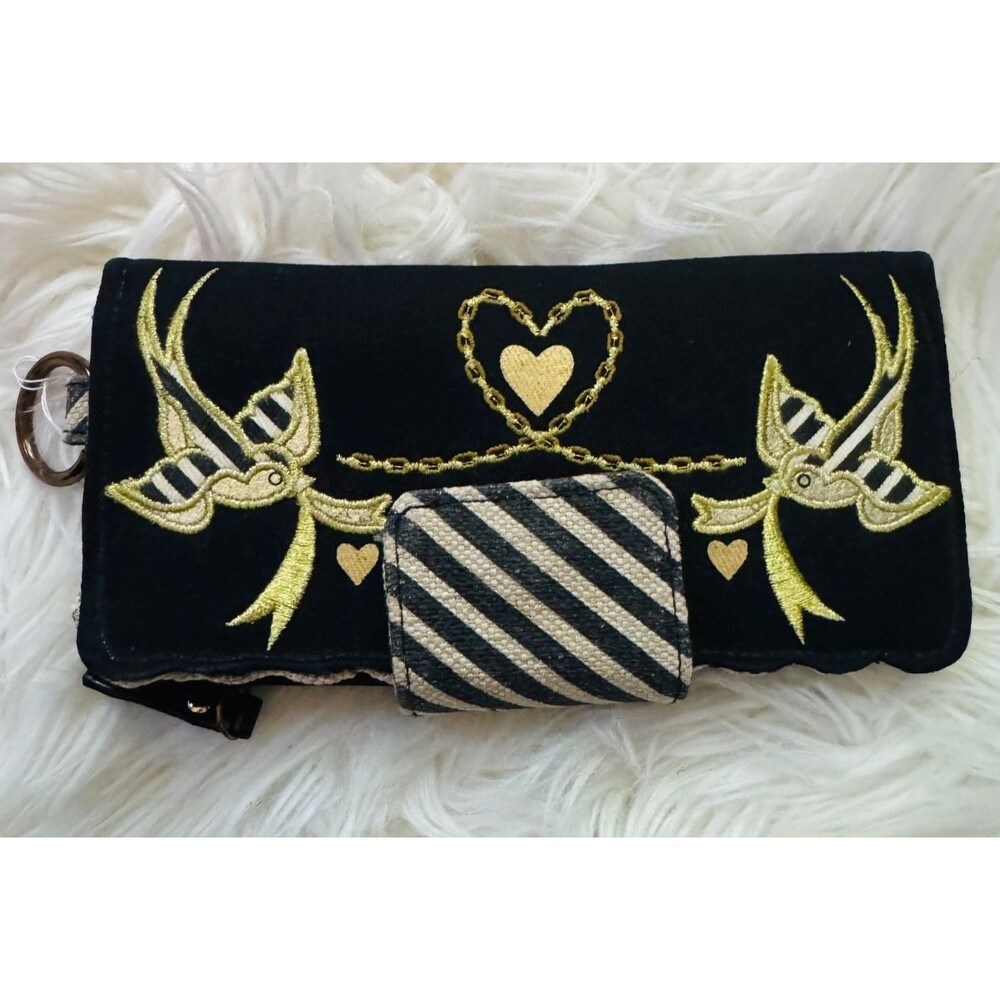 RARE vintage y2k 90s Loungefly OG Heart Logo Embroidered Vintage Wallet Swallow